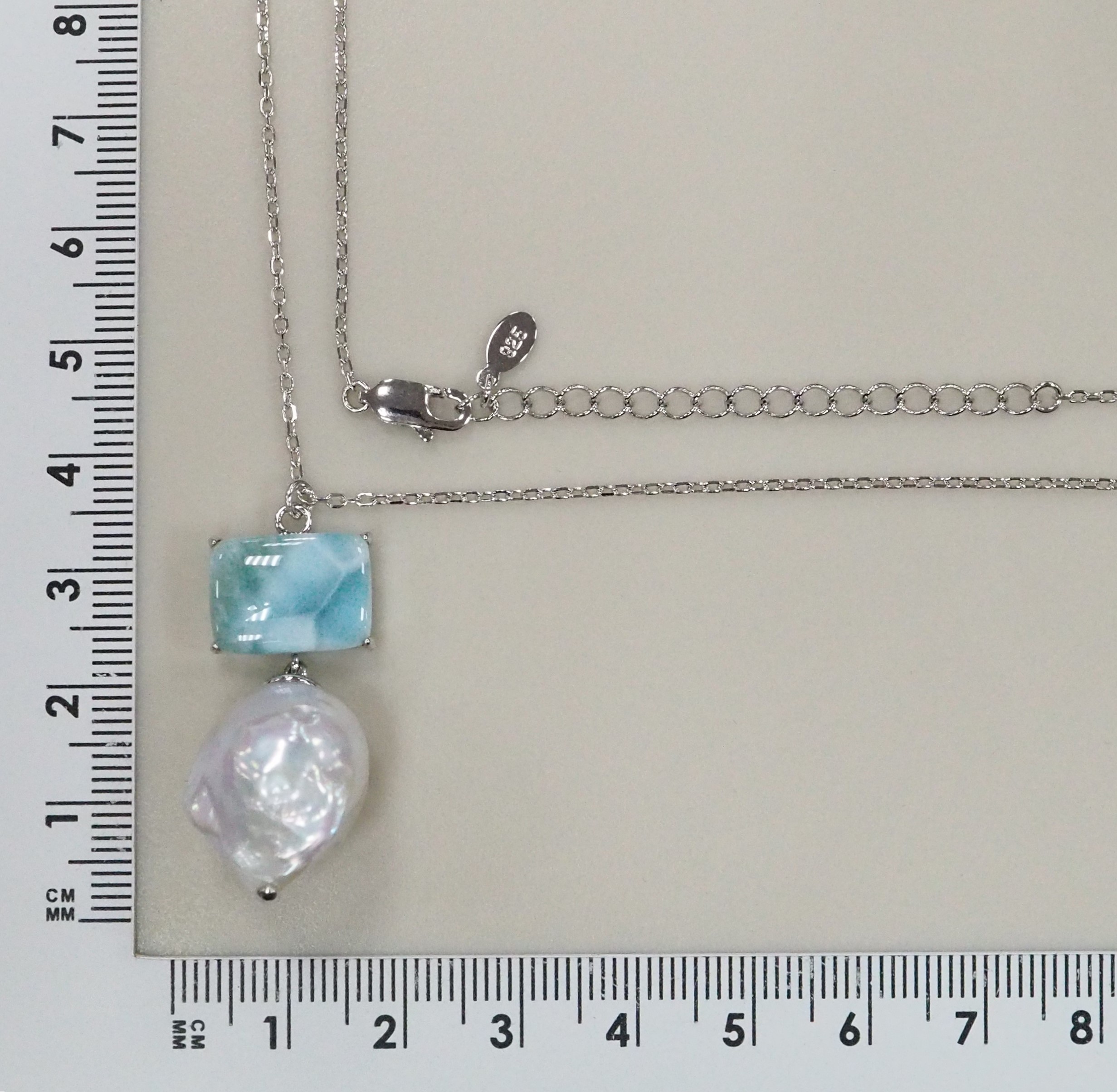 Серебряное колье с ларимаром и жемчугом Барокко